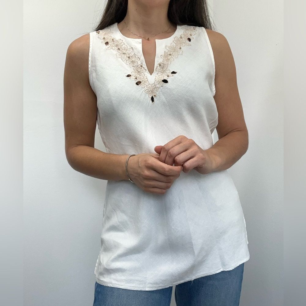 Vintage Y2K White Linen Sleeveless Floral Embroidered Tunic Top Size S